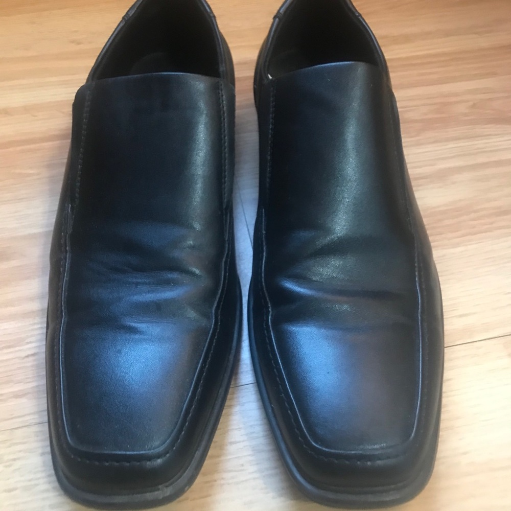 Men’s Goodfellow & Co dress shoes